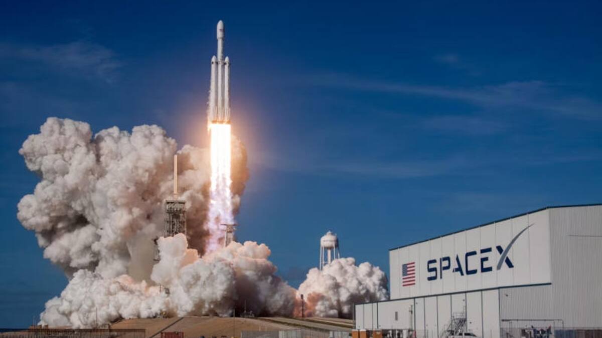 Anthropic названа крупнейшим клиентом SpaceX