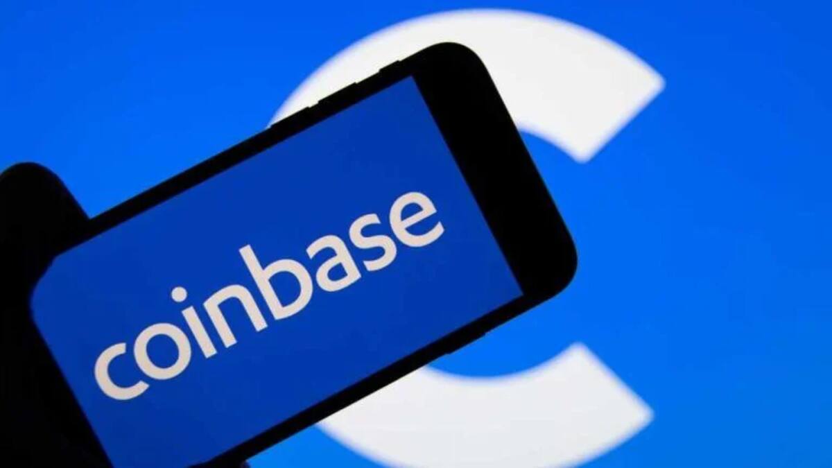 Coinbase вернулась к прибыли $719 млн, инсайдеры готовят продажу акций на $2 млрд