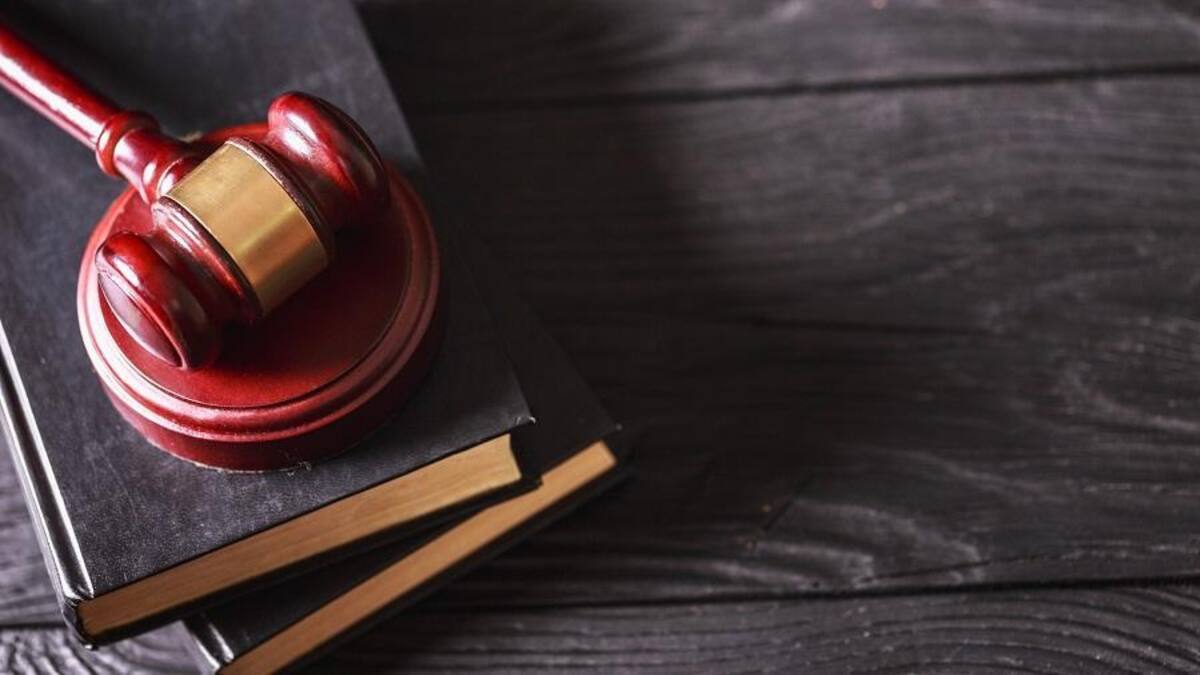 В Бурятии судят энергетиков за взятки от подпольных майнеров на 1,15 млн рублей